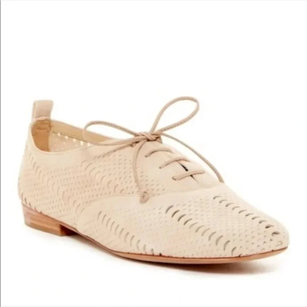 SCHUTZ New Perforated Leather Lace Up Flats Oxfords Comfort Nude Tan Women's